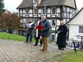 Ökumenische Feier des „Weihnachtsfriedens“ in Naumburg (Foto: Karl-Franz Thiede)